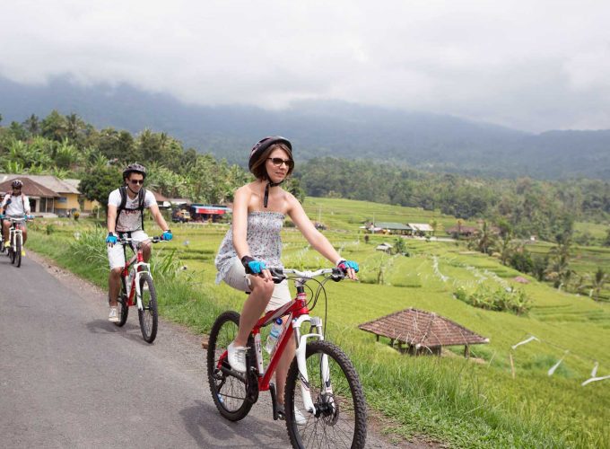 Paket Tour Bersepeda di Ubud