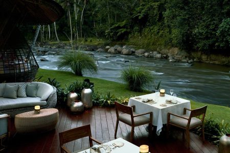 10 Restoran Terbaik di Bali yang Wajib Kamu Coba!